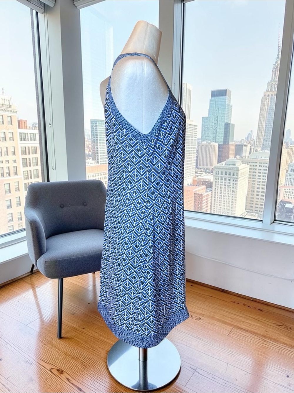 Pink Martini Halter Dress Blue
Geometric Print Size M Lined Summer Shift - Picture 7 of 12
